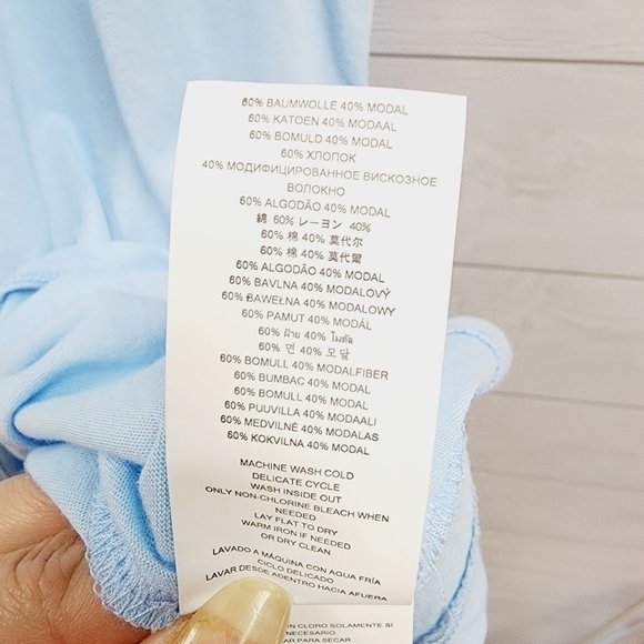 Michael Kors Super Soft Graphic Tee - Picture 7 of 7